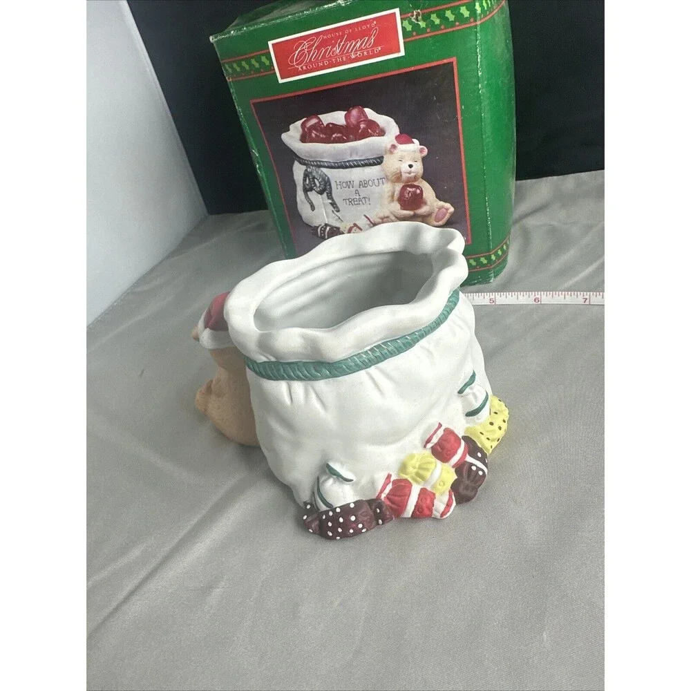 House Of Lloyd Christmas Around The World A Treat For The Holidays Candy Bowl